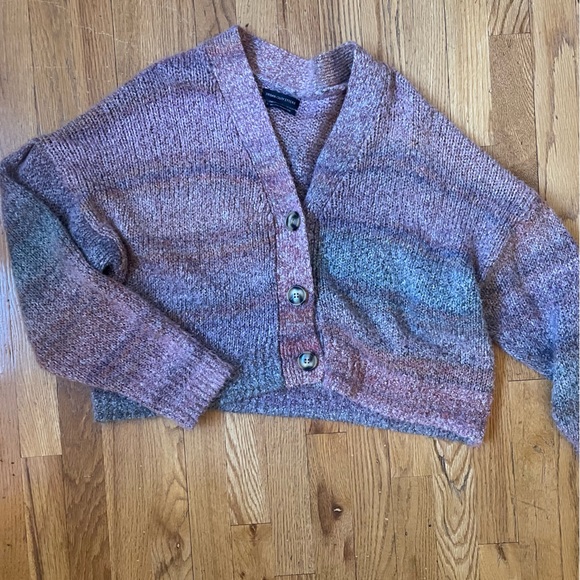 Urban Outfitters Cropped Cozy knit slouchy super soft cardigan. Small - Picture 4 of 4